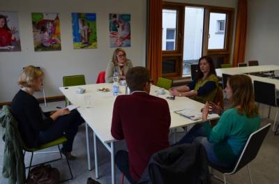 Im Gesprch mit Frau Snze vom Quartiersmanagment in Grpelingen und Frauke Ktter vom Quartierszentrum Morgenland